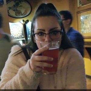 Meet your Posher, Lily